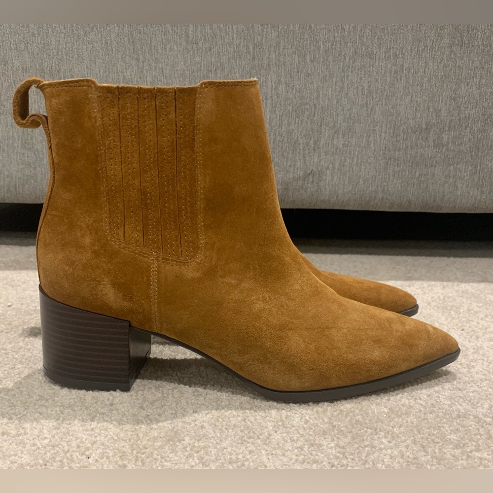 Saks Fifth Avenue Evie Suade Western Booties